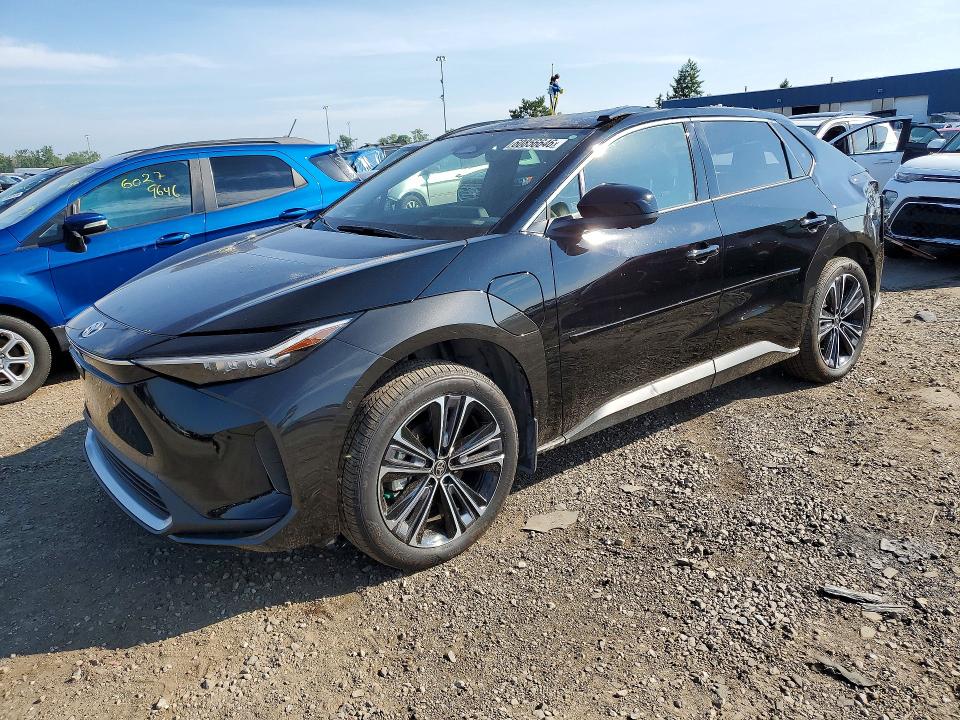 2025 Toyota Bz4x VIN JTMABACA7SA096375 — COPART salvage auction photo
