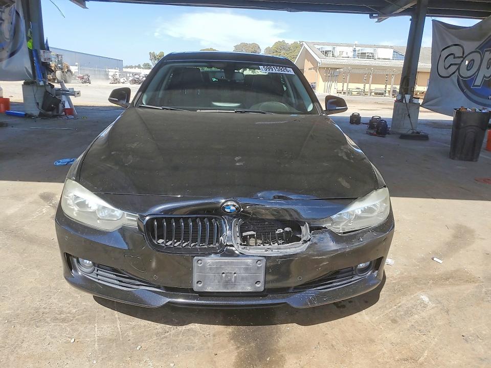 2015 BMW 3er VIN WBA3C1C50FK119811 COPART salvage auction — FRONT END, CA - SALVAGE CERTIFICATE, sold $800 on 2026-07-28 (photo 5)