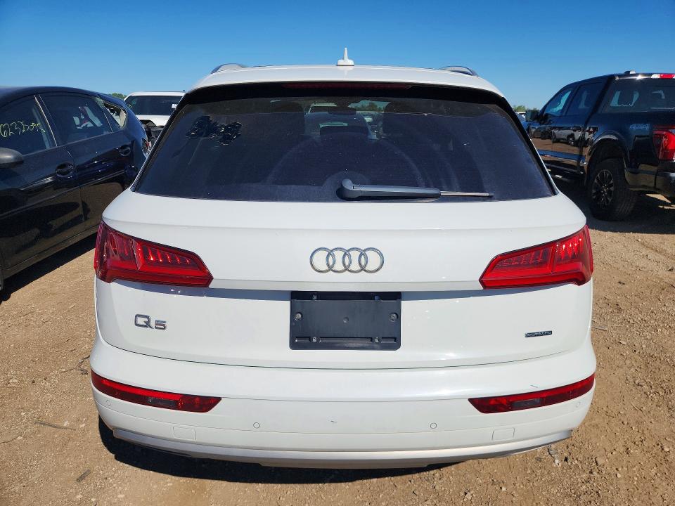 2019 Audi Q5 VIN WA1BNAFY0K2064277 COPART salvage auction — NORMAL WEAR, Il - Certificate Of Title, sold $8,000 on 2026-08-16 (photo 6)