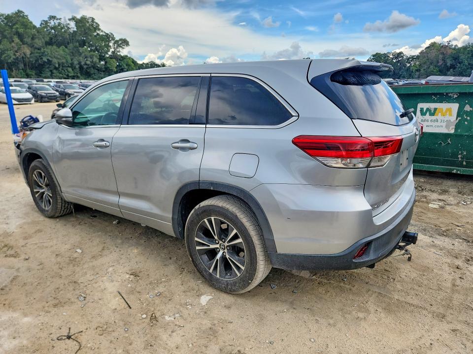2017 Toyota Highlander VIN 5TDZZRFHXHS212962 COPART salvage auction — FRONT END, Fl - Cert Of Title Slvg Rebuildable, sold $3,450 on 2026-07-14 (photo 2)