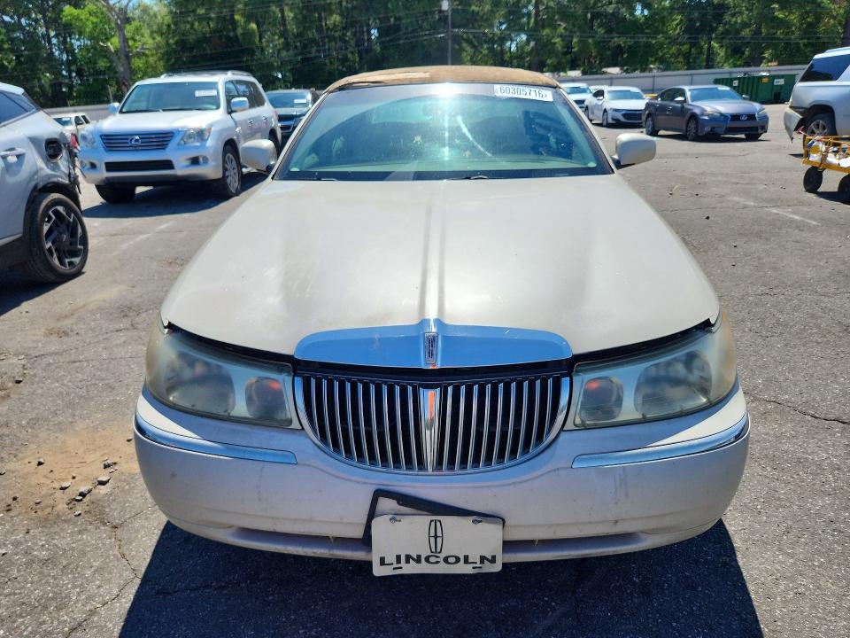 2000 Lincoln TOWN CAR VIN 1LNHM83W7YY765303 COPART salvage auction — MINOR DENT/SCRATCHES, AL - CERTIFICATE OF TITLE (P), sold $225 on 2026-07-29 (photo 5)