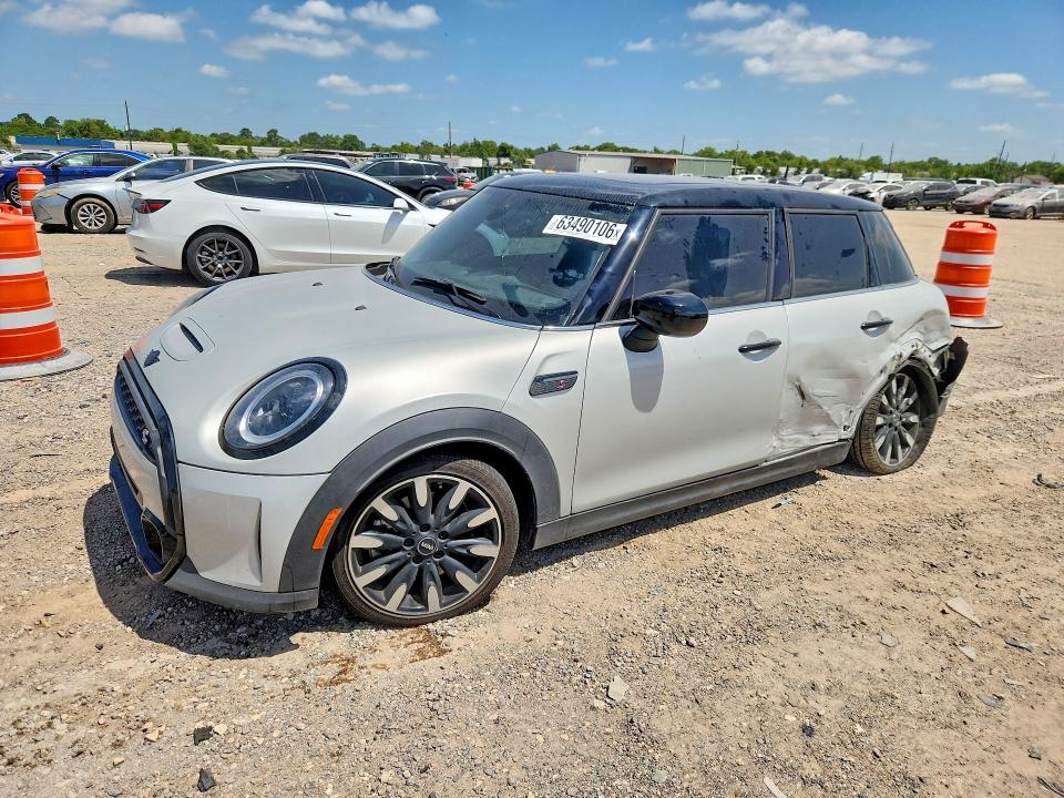 2023 Mini Cooper VIN WMW53DK02P2T17873 COPART salvage auction — SIDE, Tx - Salvage Vehicle Title, sold $5,600 on 2026-09-08 (photo 1)