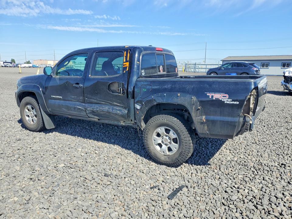 2010 Toyota Tacoma VIN 3TMLU4EN7AM055024 COPART salvage auction — SIDE, WA - BILL OF SALE, sold $7,200 on 2026-07-22 (photo 2)