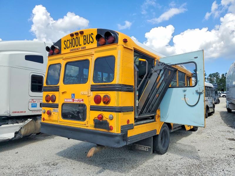 2001 International 3000 3800 VIN 1HVBBABM91H305387 COPART salvage auction — MINOR DENT/SCRATCHES, GA - CERTIFICATE OF TITLE (P), sold $925 on 2026-07-29 (photo 4)