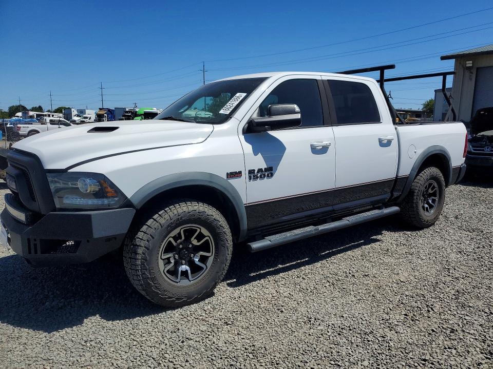 2015 Ram 1500 VIN 1C6RR7YTXFS771199 COPART salvage auction — SIDE, Or - Salvage Title Certificate, sold $1,100 on 2026-08-11 (photo 1)