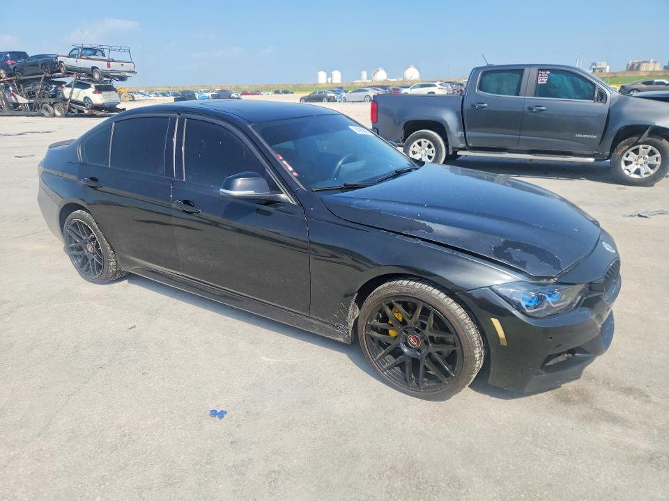 2014 BMW 3er VIN WBA3B9G5XENR90739 COPART salvage auction — WATER/FLOOD, La - Cert Of Title-Salvage Flood, sold $1,800 on 2026-08-12 (photo 4)