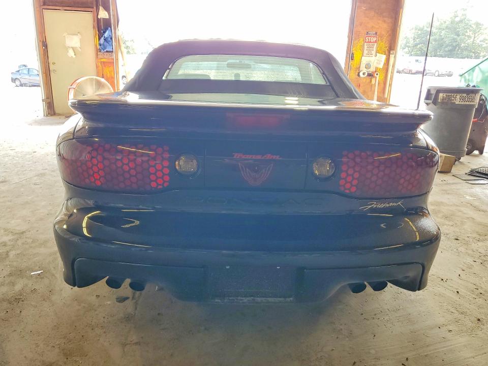 2002 Pontiac Firebird VIN 2G2FV32G722130371 COPART salvage auction — WATER/FLOOD, Pa - Cert Of Salvage-W=Flood Veh, sold $21,200 on 2026-08-27 (photo 6)