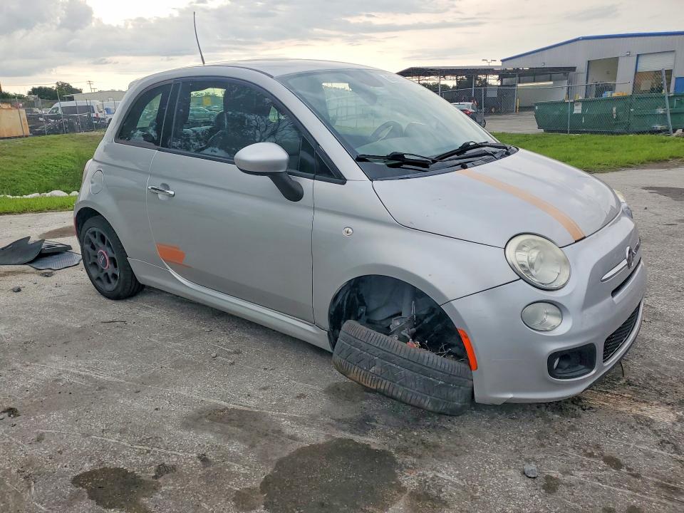 2013 Fiat 500 VIN 3C3CFFBR4DT750217 COPART salvage auction — FRONT END, Fl - Cert Of Title Slvg Rebuildable, sold $450 on 2026-07-30 (photo 4)