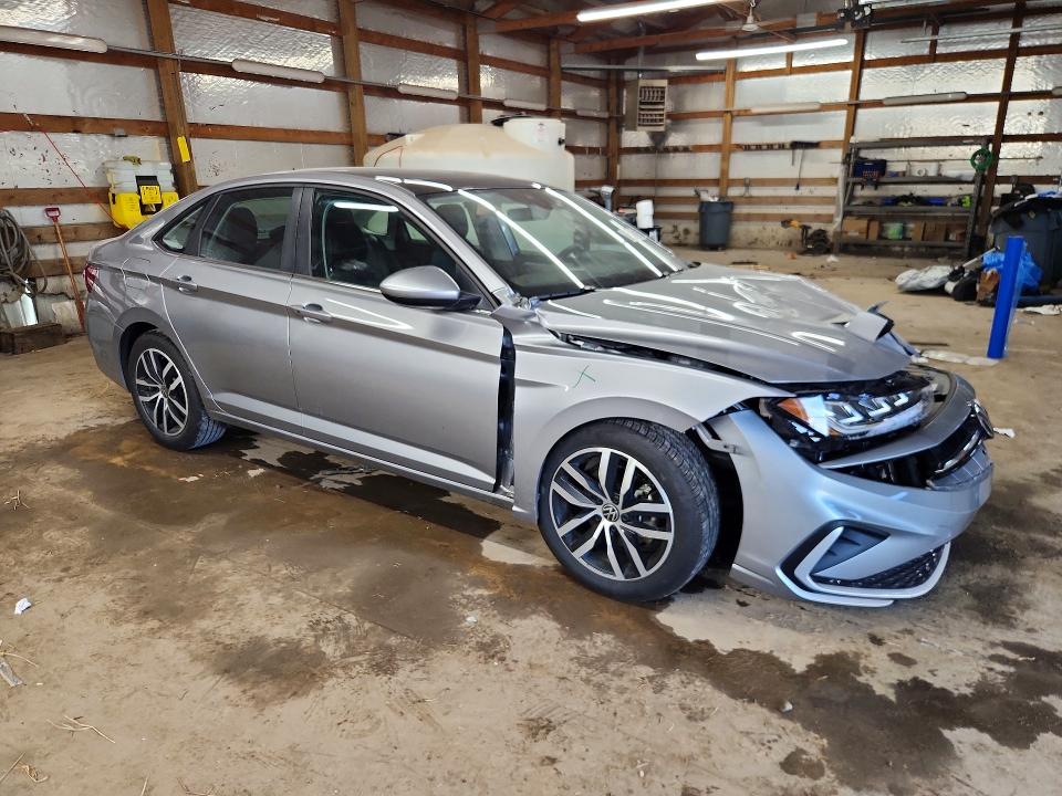 2026 Volkswagen Jetta VIN 3VW7W7BU0TM030040 COPART salvage auction — FRONT END, Ia - Certificate Of Title (P), sold $10,000 on 2026-07-22 (photo 4)