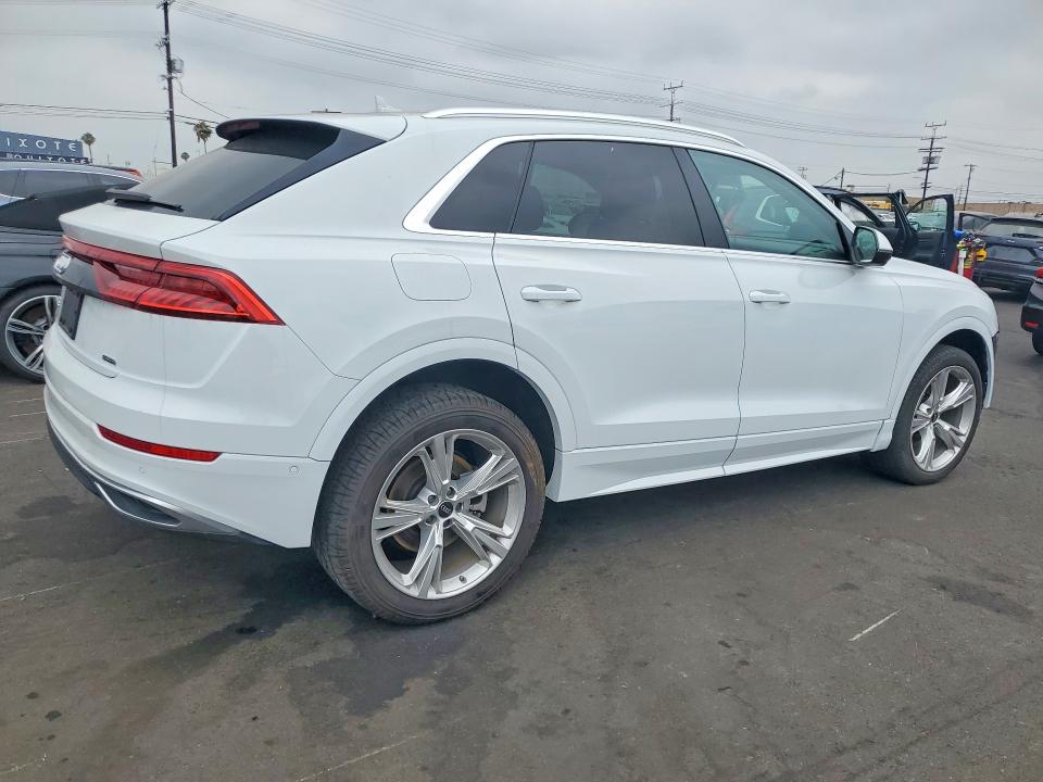 2023 Audi Q8 VIN WA1AVBF11PD024502 COPART salvage auction — FRONT END, Ca - Dis/Dlr/Exp Only Clean Title (P), sold $24,600 on 2026-07-22 (photo 3)