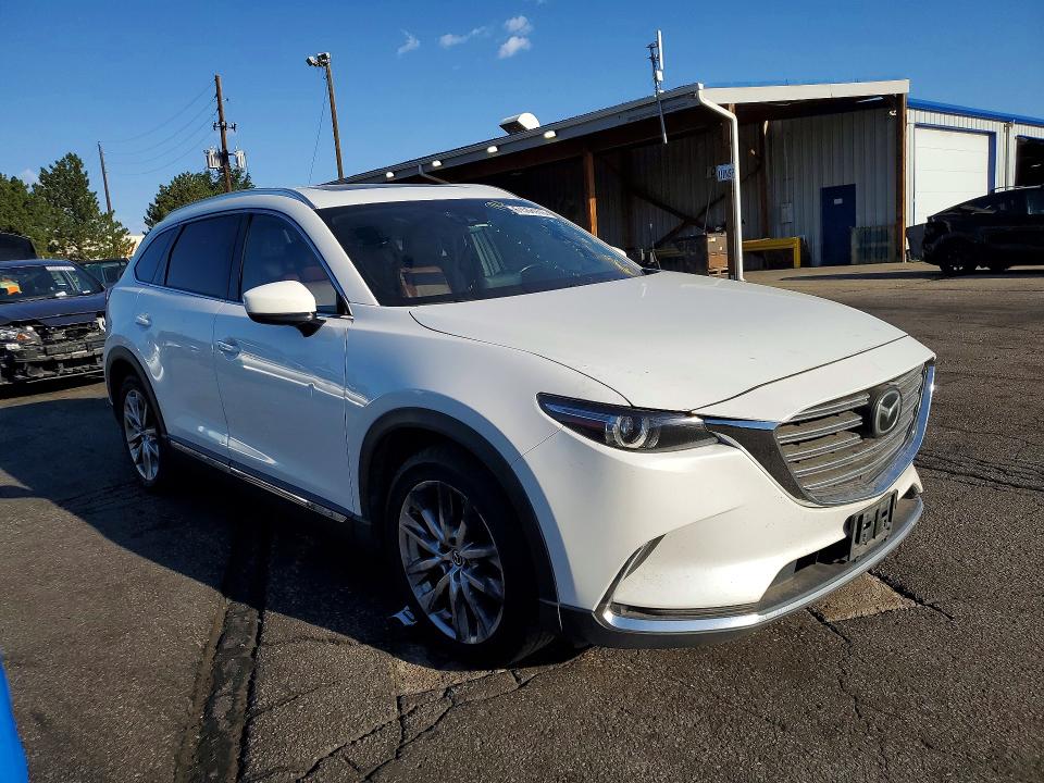 2017 Mazda Cx-9 VIN JM3TCBEY2H0129035 COPART salvage auction — MINOR DENT/SCRATCHES, Co - Certificate Of Title (P), sold $5,700 on 2026-07-28 (photo 4)