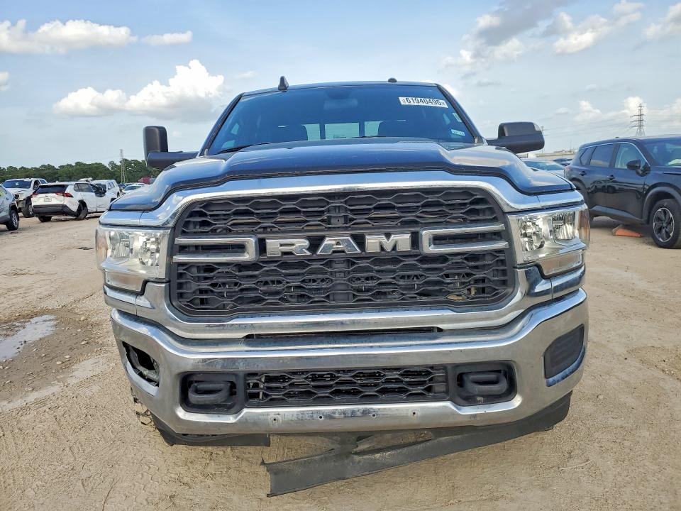 2021 Ram 2500 VIN 3C6UR5CL8MG633400 COPART salvage auction — WATER/FLOOD, Tx - Salvage Title-Flood Damage, sold $10,100 on 2026-07-28 (photo 5)