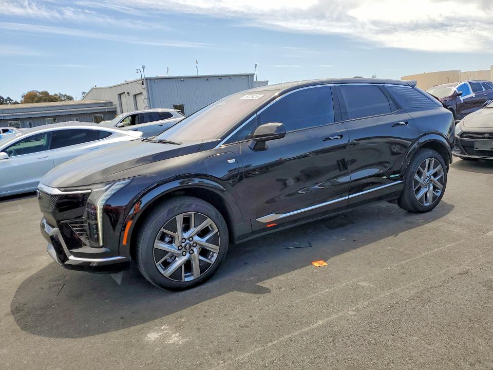 2025 Cadillac Optiq VIN 3GYK3BMR0SS239395 — COPART salvage auction photo
