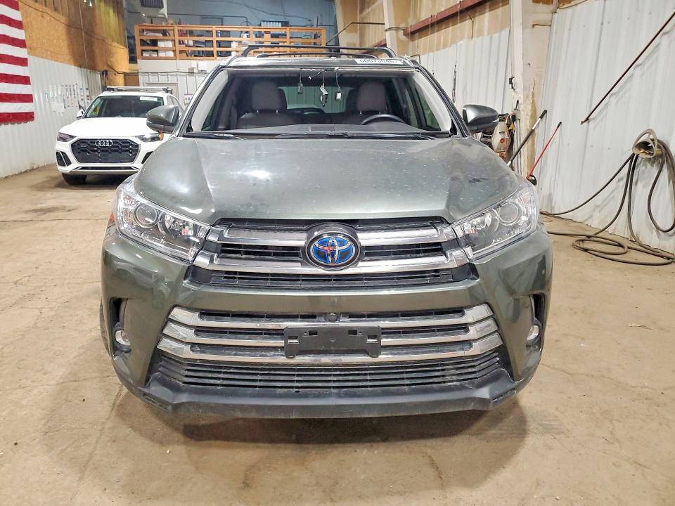 2019 Toyota Highlander VIN 5TDDGRFH3KS066816 COPART salvage auction — ROOF, Ak - Certificate Of Vehicle Title, sold $10,700 on 2026-07-28 (photo 5)