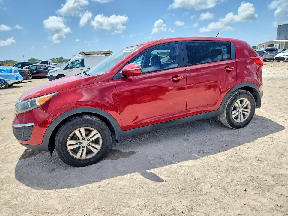 2011 Kia Sportage VIN KNDPB3A29B7088325 COPART salvage auction — MINOR DENT/SCRATCHES, FL - CERTIFICATE OF TITLE, sold $2,250 on 2026-07-16 (photo 1)