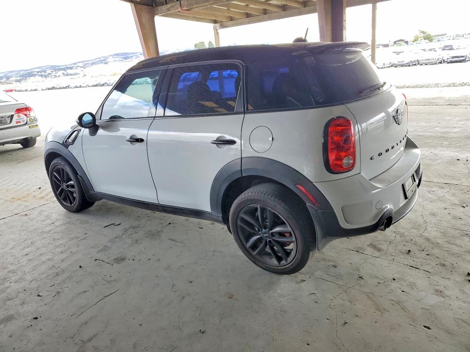 2014 Mini Cooper VIN WMWZC3C50EWP27924 COPART salvage auction — MINOR DENT/SCRATCHES, CA - DLR/DIS/EXP ONLY SALVAGE TITLE, sold $800 on 2026-08-07 (photo 2)