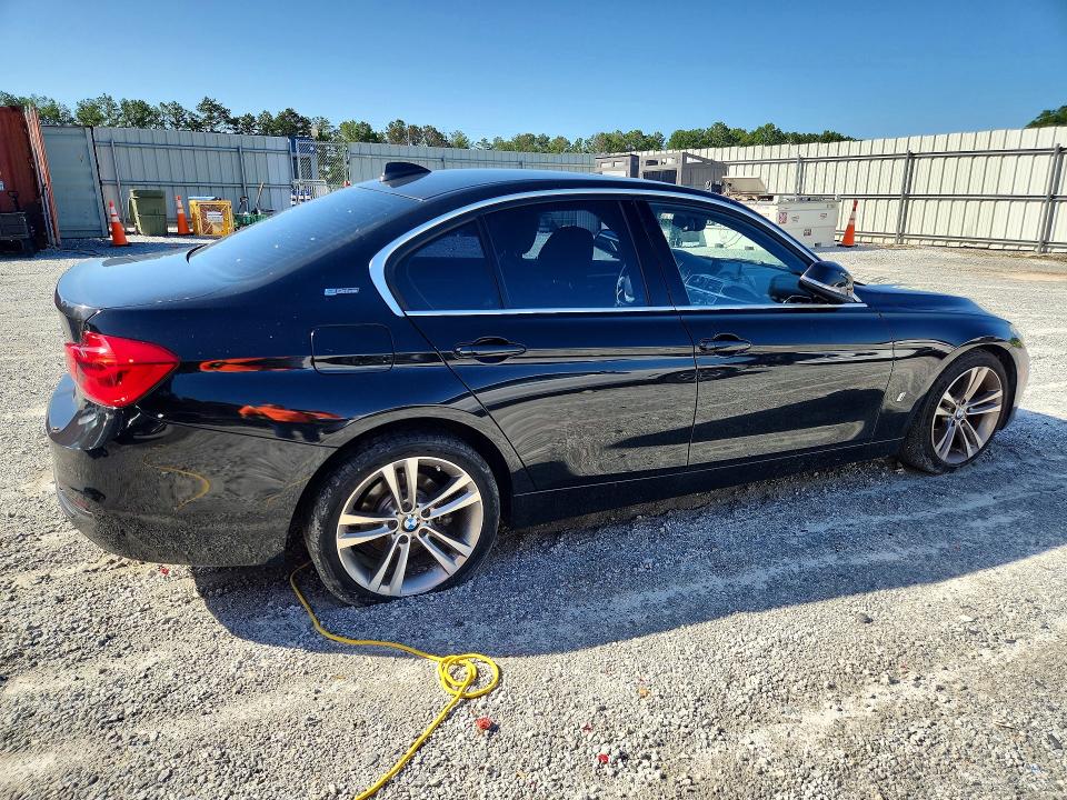 2017 BMW VIN WBA8E1C5XHK480160 COPART salvage auction — MECHANICAL, Salvage Title, sold $5,600 on 2026-08-04 (photo 3)