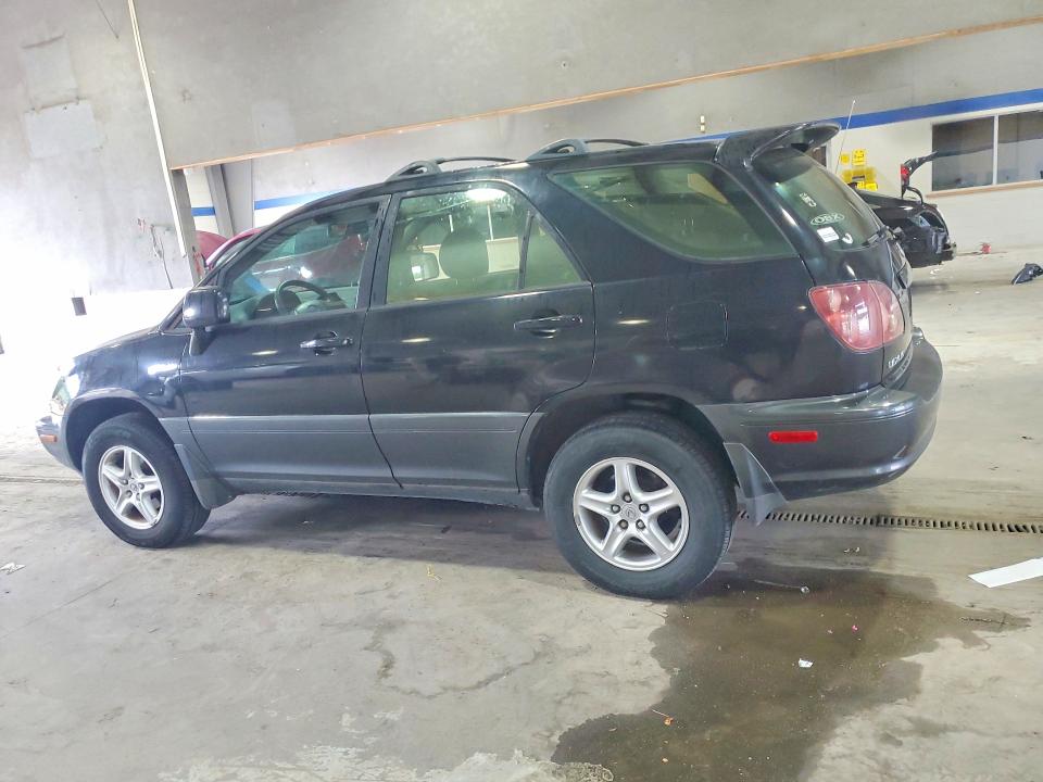 2000 Lexus Rx 300 VIN JT6HF10U3Y0156658 COPART salvage auction — MECHANICAL, Va - Certificate Of Title, sold $325 on 2026-07-31 (photo 2)