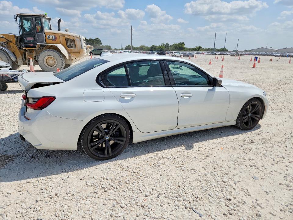 2021 BMW VIN 3MW5U7J09M8B88723 COPART salvage auction — REAR END, Tx - Salvage Vehicle Title, sold $20,500 on 2026-08-06 (photo 3)