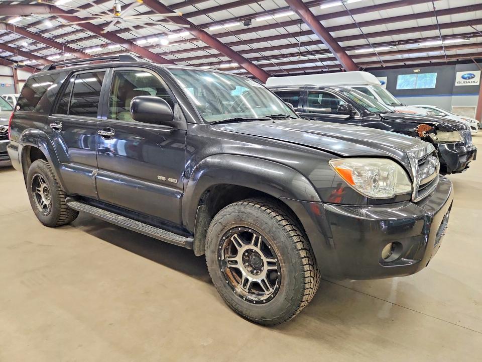 2007 Toyota 4runner VIN JTEBU14R578088952 COPART salvage auction — MINOR DENT/SCRATCHES, NH - CERTIFICATE OF TITLE (P), sold $4,900 on 2026-07-22 (photo 4)