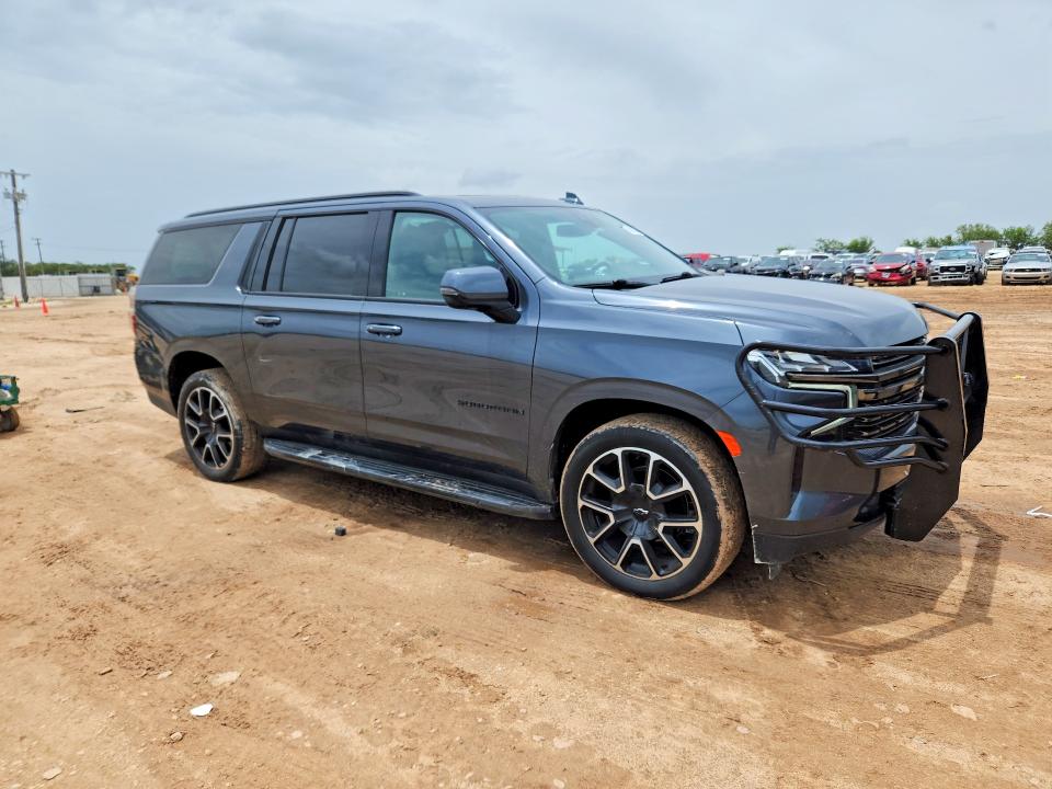 2021 Chevrolet Suburban VIN 1GNSCEKD4MR254333 COPART salvage auction — SIDE, Tx - Salvage Vehicle Title, sold $17,300 on 2026-08-27 (photo 4)