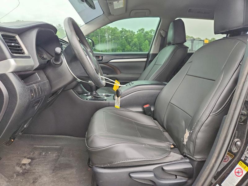 2015 Toyota Highlander VIN 5TDBKRFH5FS173961 COPART salvage auction — MINOR DENT/SCRATCHES, FL - CERT OF TITLE-REBUILT (P), sold $7,300 on 2026-07-23 (photo 7)