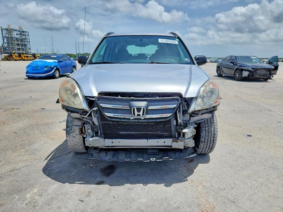 2006 Honda Cr-v VIN JHLRD68576C003552 COPART salvage auction — FRONT END, LA - CERTIFICATE OF TITLE, sold $225 on 2026-07-29 (photo 5)
