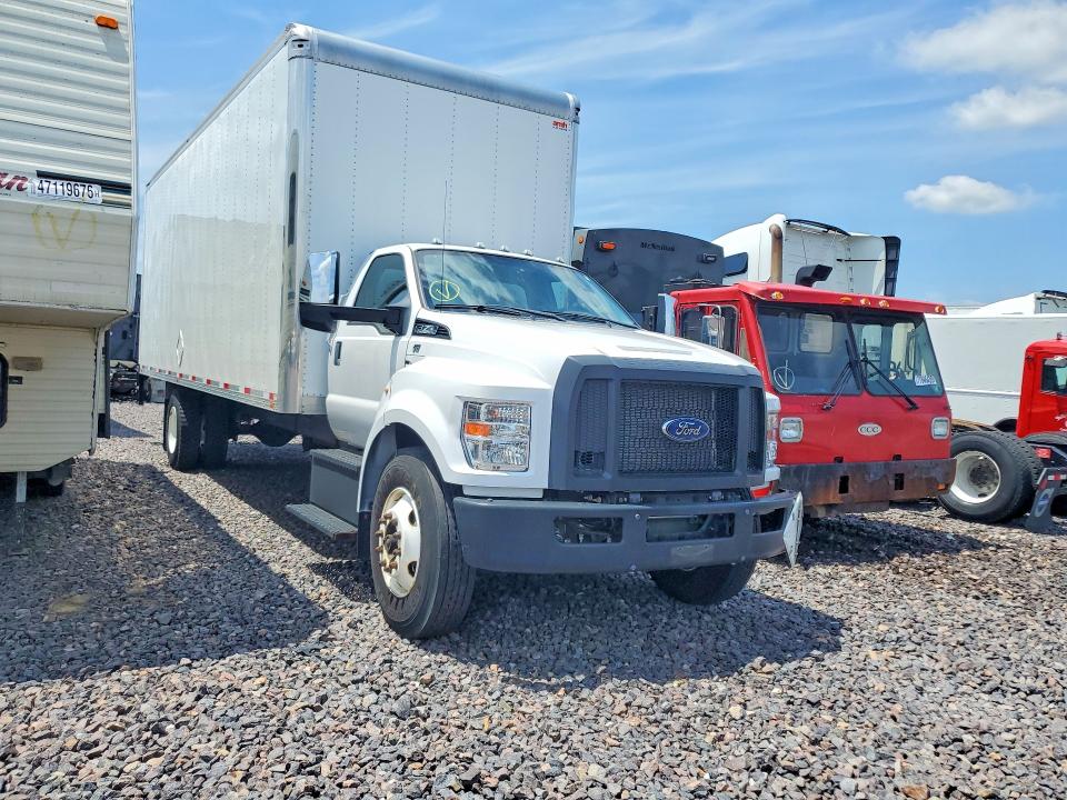 2019 Ford F-750 VIN 1FDNF7AY8KDF15031 COPART salvage auction — NORMAL WEAR, In - Certificate Of Title, sold $19,100 on 2026-07-21 (photo 4)