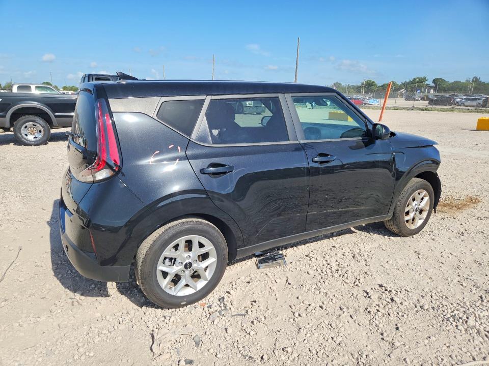 2025 Kia Soul VIN KNDJ23AU2S7949142 COPART salvage auction — FRONT END, Fl - Cert Of Title Slvg Rebuildable, sold $15 on 2026-07-30 (photo 3)