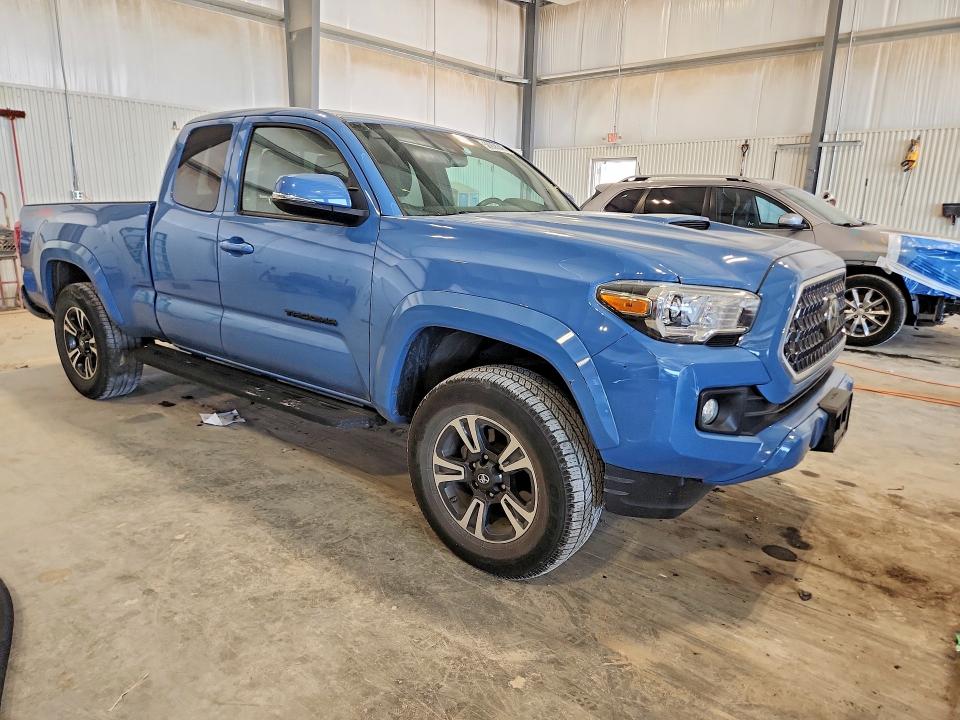 2019 Toyota Tacoma VIN 5TFSZ5AN6KX195814 COPART salvage auction — REAR END, NE - CERTIFICATE OF TITLE, sold $14,200 on 2026-07-28 (photo 4)