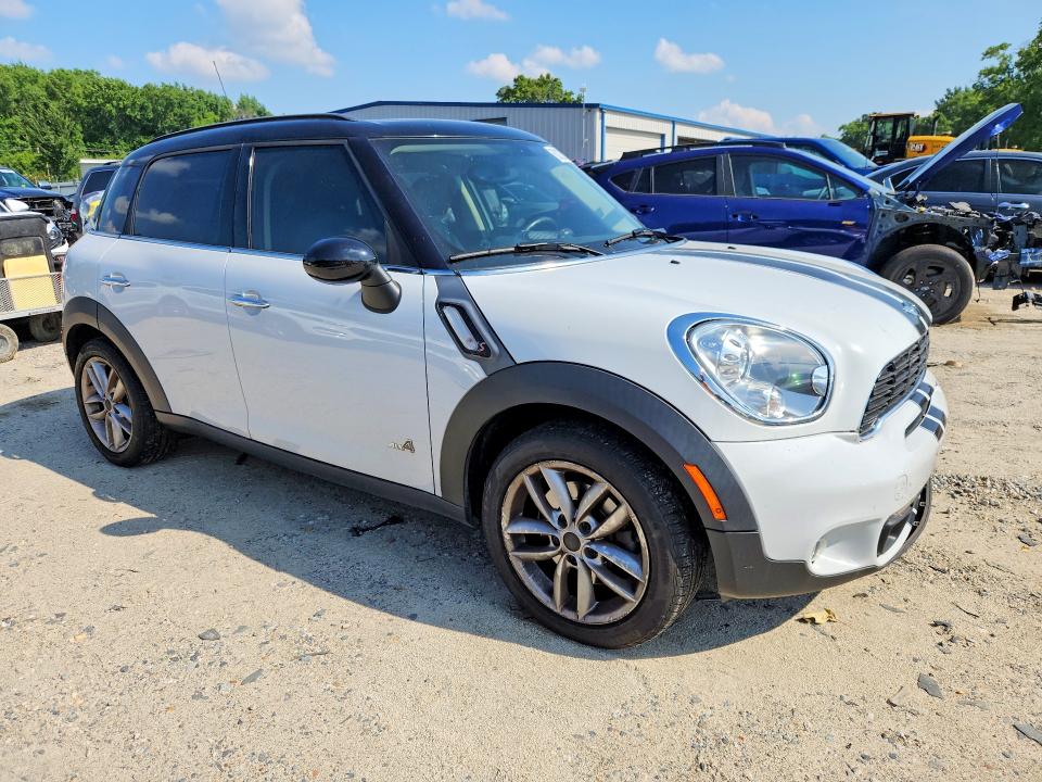 2013 Mini Cooper VIN WMWZC5C53DWP30617 COPART salvage auction — FRONT END, Va - Cert Of Title - Salvage, sold $175 on 2026-07-28 (photo 4)