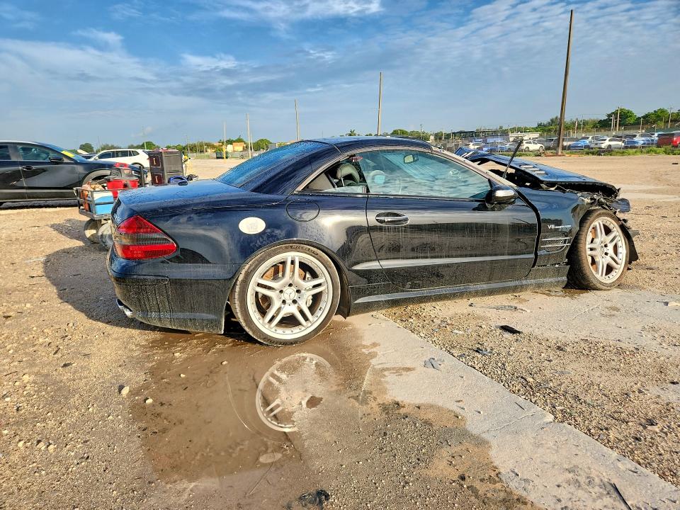2004 Mercedes-benz Sl-class VIN WDBSK74F54F078611 COPART salvage auction — FRONT END, FL - CERT OF TITLE SLVG REBUILDABLE, sold $1,100 on 2026-07-30 (photo 3)