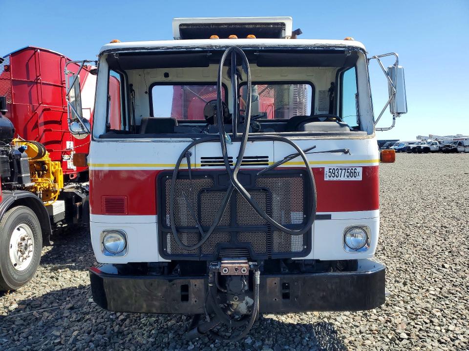 2008 Autocar llc Xpeditor VIN 5VCDC6JF48H205903 COPART salvage auction — SIDE, Ca - Clean Title Export Only, sold $10 on 2026-09-24 (photo 5)