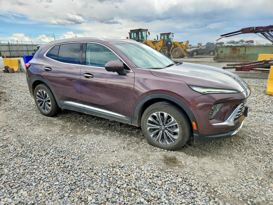2025 Buick Envision VIN LRBFZKE40SD024557 COPART salvage auction — HAIL, Salvage Title, sold $1,300 on 2026-07-21 (photo 4)