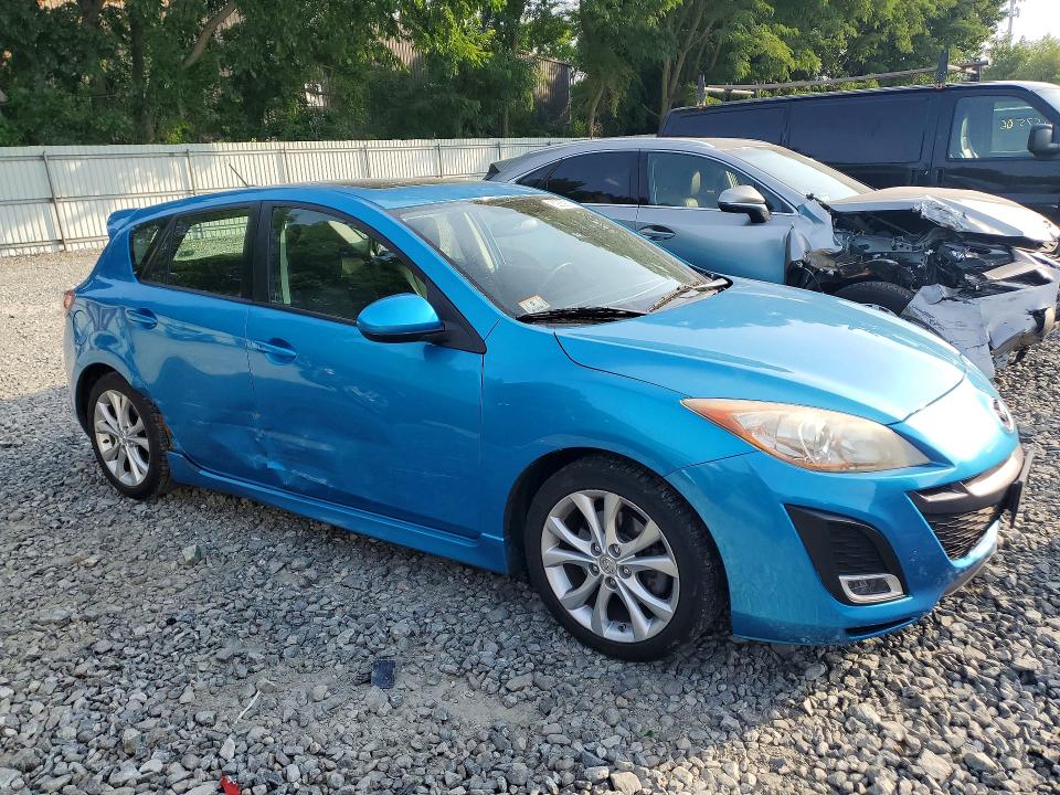 2010 Mazda 3 VIN JM1BL1H66A1319963 COPART salvage auction — SIDE, MA - CERT OF TITLE-RECONSTRCTD COLL, sold $850 on 2026-07-16 (photo 4)