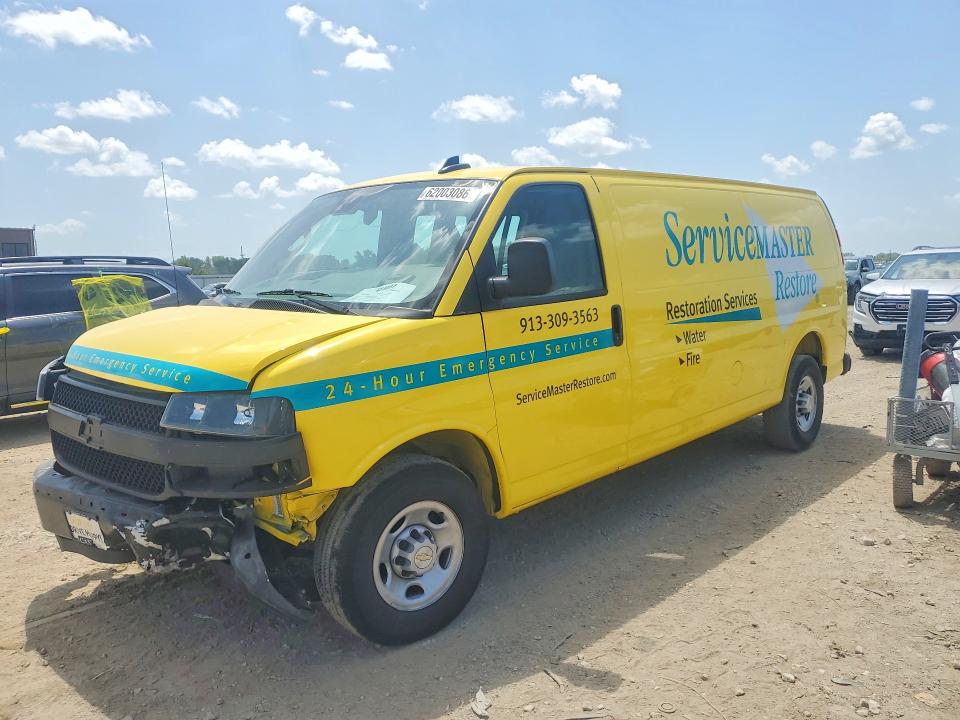 2025 Chevrolet Express VIN 1GCWGBFP2S1175966 — COPART salvage auction photo