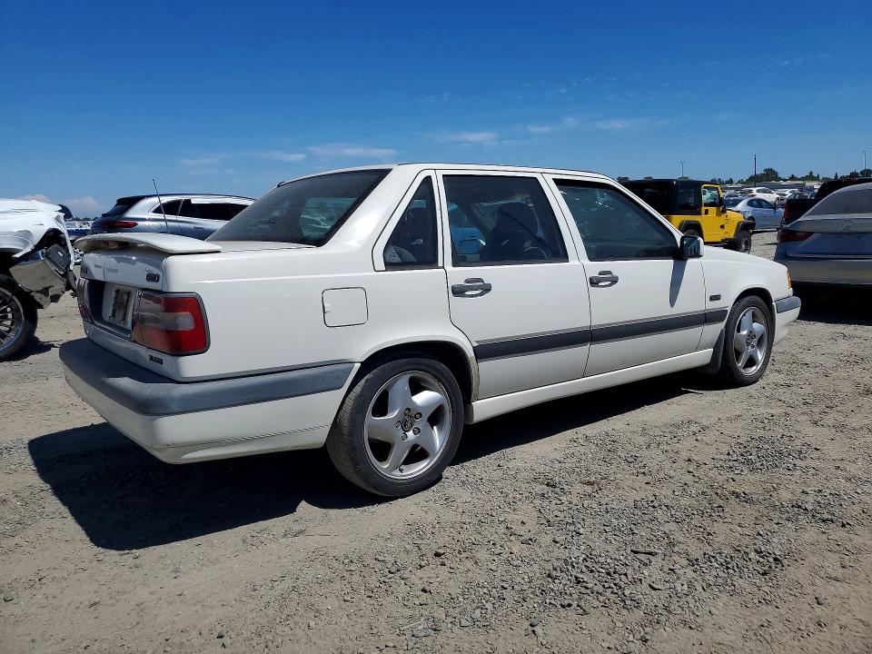 1995 Volvo 850 VIN YV1LS5715S1245810 COPART salvage auction — FRONT END, CA - DIS/DLR/EXP ONLY CLEAN TITLE (P), sold $100 on 2026-07-09 (photo 3)