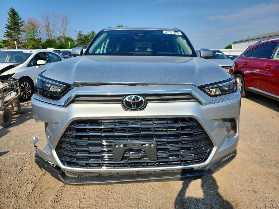 2026 Toyota Highlander VIN 5TDACAB55TS070900 COPART salvage auction — FRONT END, On - Permit No Brand - Unfit (P), sold $38,750 on 2026-07-16 (photo 5)