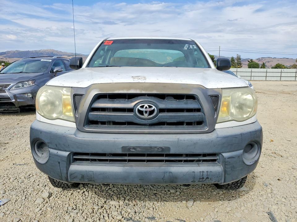 2007 Toyota Tacoma VIN 5TENX22N37Z394805 COPART salvage auction — VANDALISM, CA - SALVAGE CERTIFICATE, sold $225 on 2026-07-28 (photo 5)