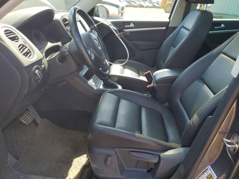 2015 Volkswagen Tiguan VIN WVGJV7AX7FW544216 COPART salvage auction — SIDE, AB - OOP - SALVAGE, sold $3,100 on 2026-08-04 (photo 7)