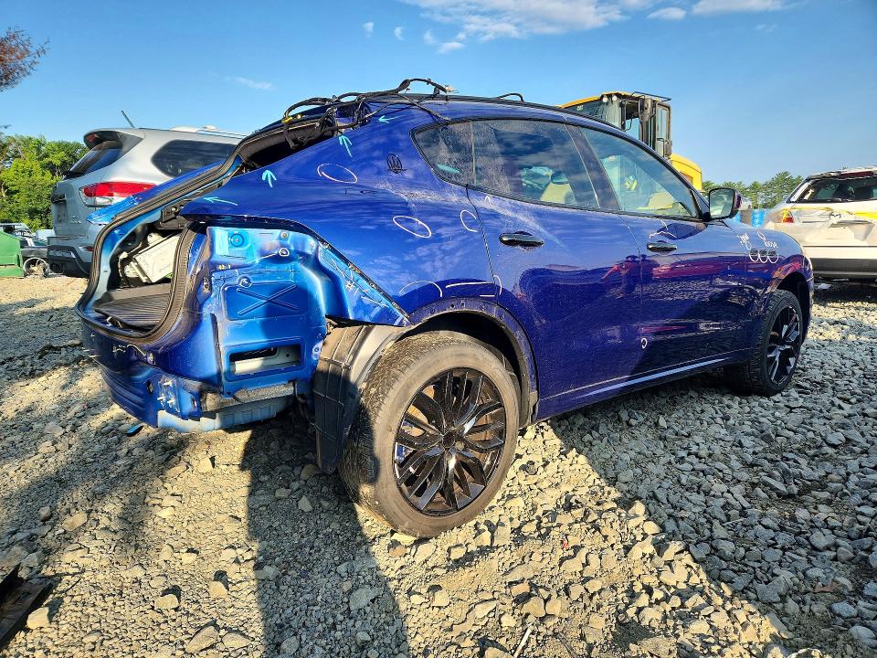 2018 Maserati Levante VIN ZN661XUS0JX302133 COPART salvage auction — REAR END, Nj - Cert Of Title-Salvage, sold $4,550 on 2026-08-26 (photo 3)