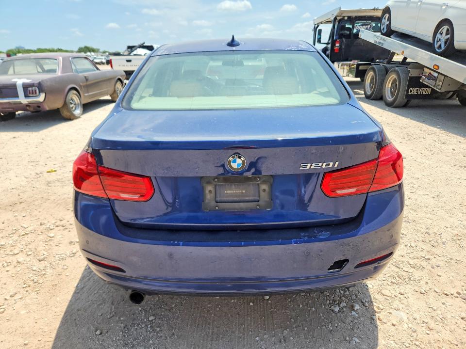 2016 BMW VIN WBA8E1G5XGNT99425 COPART salvage auction — MINOR DENT/SCRATCHES, Tx - Certificate Of Title, sold $1,500 on 2026-08-13 (photo 6)