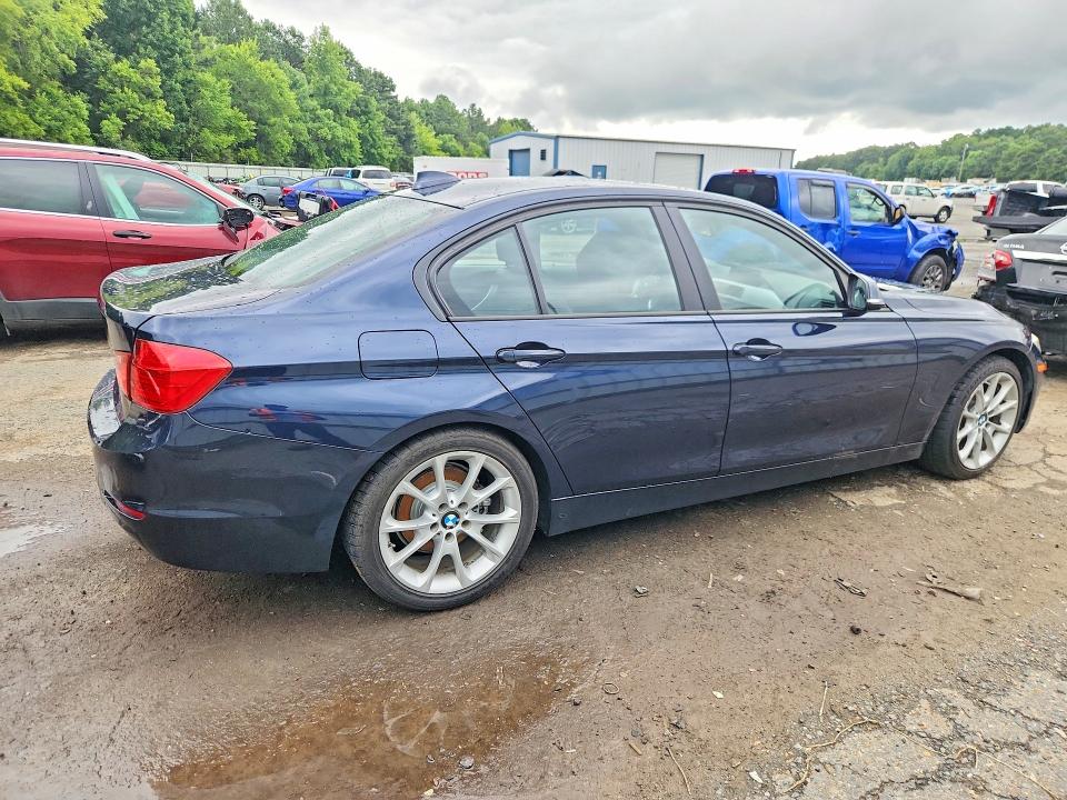 2013 BMW VIN WBA3B1C5XDF461677 COPART salvage auction — WATER/FLOOD, La - Cert Of Title-Salvage Flood, sold $700 on 2026-07-16 (photo 3)