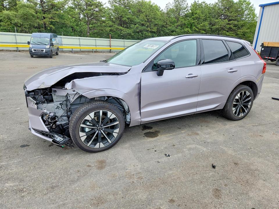 2026 Volvo Xc60 VIN YV4M12RC2T1449926 COPART salvage auction — FRONT END, Fl - Certificate Of Title, sold $20,000 on 2026-07-22 (photo 1)
