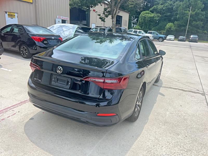 2024 Volkswagen Jetta VIN 3VW5M7BU9RM103556 COPART salvage auction — NORMAL WEAR, Al - Certificate Of Title (P), sold $8,300 on 2026-08-03 (photo 4)