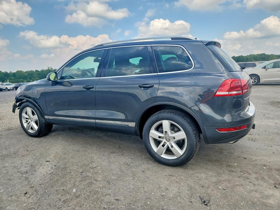 2012 Volkswagen Touareg VIN WVGEF9BPXCD009980 COPART salvage auction — FRONT END, Va - Certificate Of Title, sold $500 on 2026-07-22 (photo 2)