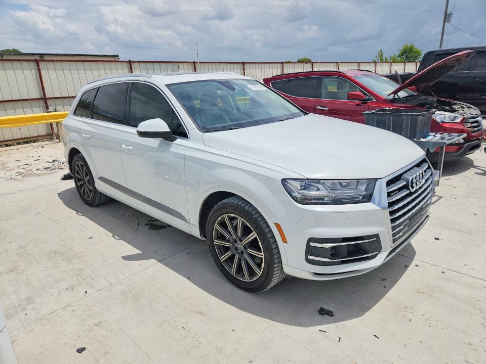 2017 Audi Q7 VIN WA1LAAF76HD004993 COPART salvage auction — MECHANICAL, TX - CERTIFICATE OF TITLE, sold $4,500 on 2026-07-28 (photo 4)