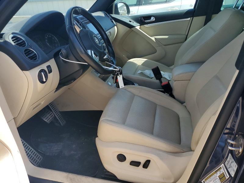 2016 Volkswagen Tiguan VIN WVGBV7AX4GW060123 COPART salvage auction — MINOR DENT/SCRATCHES, Ks - Dealer Only Clean Title, sold $3,400 on 2026-07-09 (photo 7)