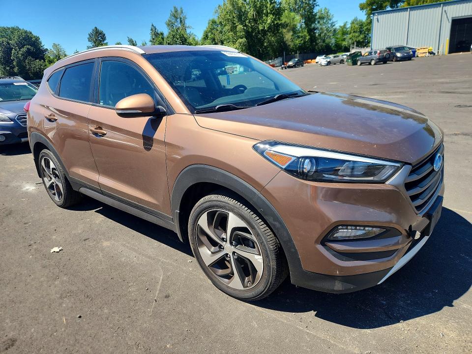 2016 Hyundai Tucson VIN KM8J3CA20GU188837 COPART salvage auction — MECHANICAL, Wa - Non Public Clean Title, sold $925 on 2026-07-29 (photo 4)