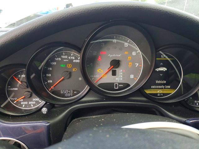 2012 Porsche Panamera VIN WP0AD2A78CL045531 COPART salvage auction — MINOR DENT/SCRATCHES, Fl - Certificate Of Title, sold $750 on 2026-07-23 (photo 9)
